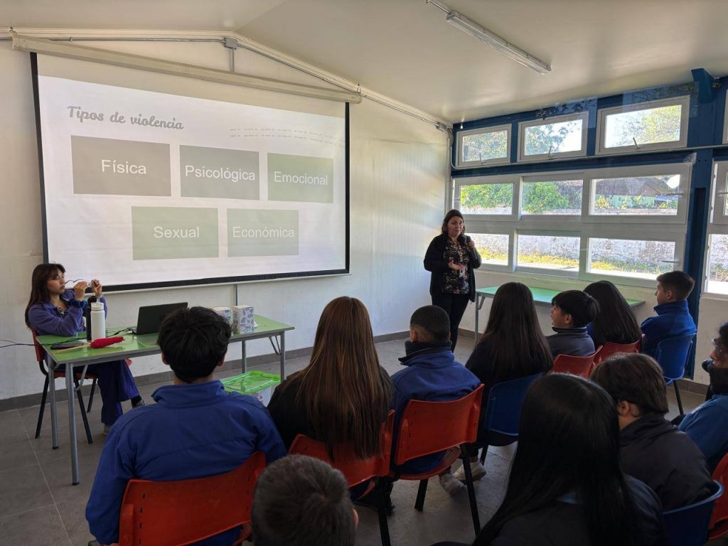 Municipio de Olivar fortalece la prevención y el bienestar adolescente con programa desarrollado durante 2025