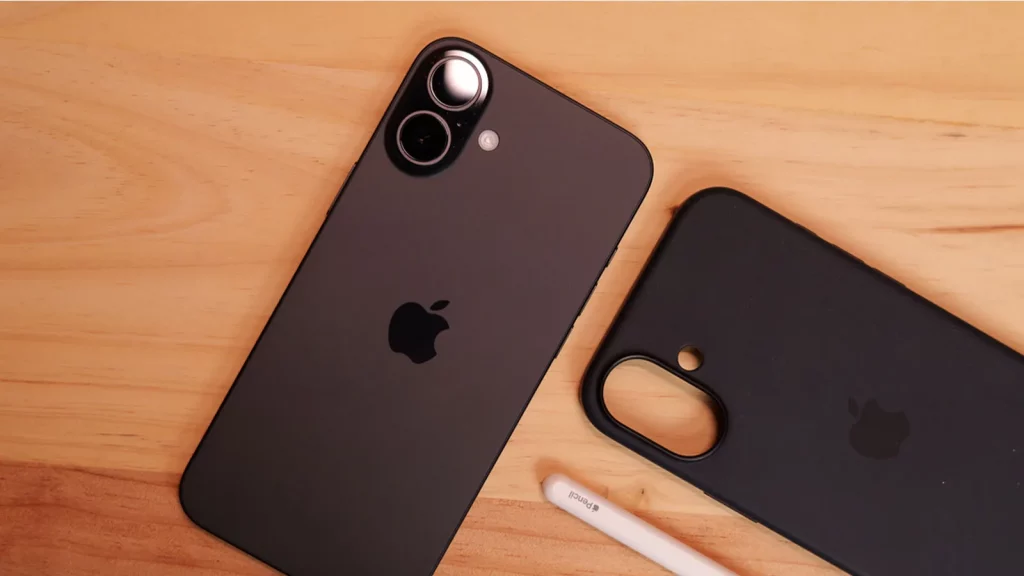 No es fácil encontrar un iPhone rebajado casi 200 euros, pero este iPhone 16 cuesta un 18% menos por poco tiempo