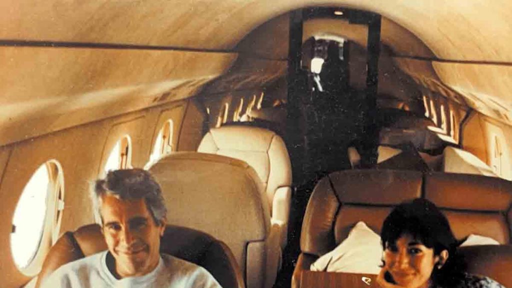 Nombres que causan 'escándalo' en los archivos del caso Epstein