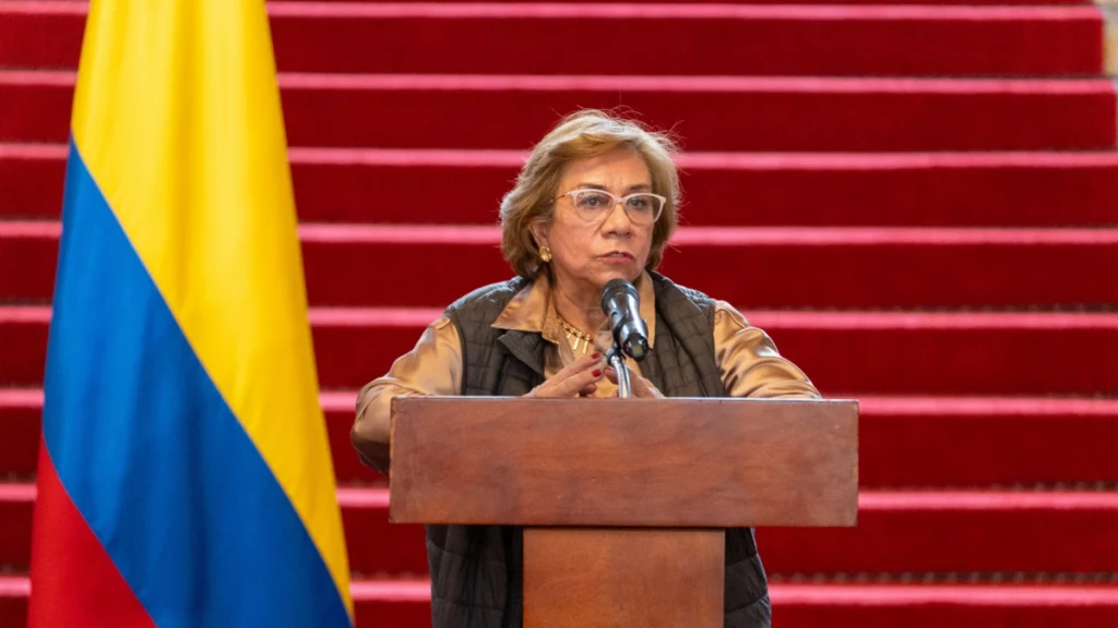 ‘Nos resulta inexplicable que no quieran hablar’ 'Nos resulta inexplicable que no quieran hablar'