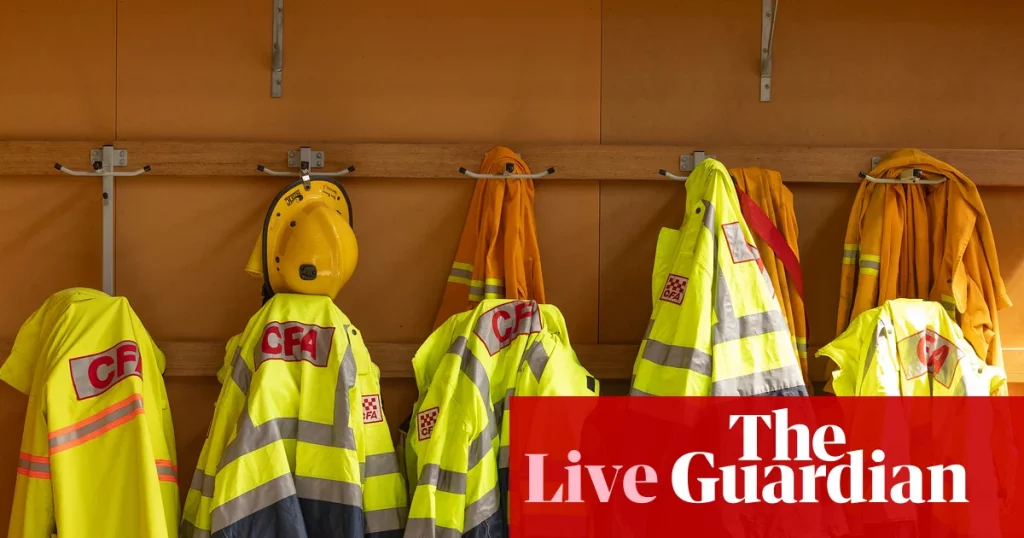 Noticias de Australia en vivo: incendios forestales fuera de control en Victoria amenazan a las ciudades mientras una intensa ola de calor avanza hacia el este | noticias de australia Noticias de Australia en vivo: incendios forestales fuera de control en Victoria amenazan a las ciudades mientras una intensa ola de calor avanza hacia el este | noticias de australia