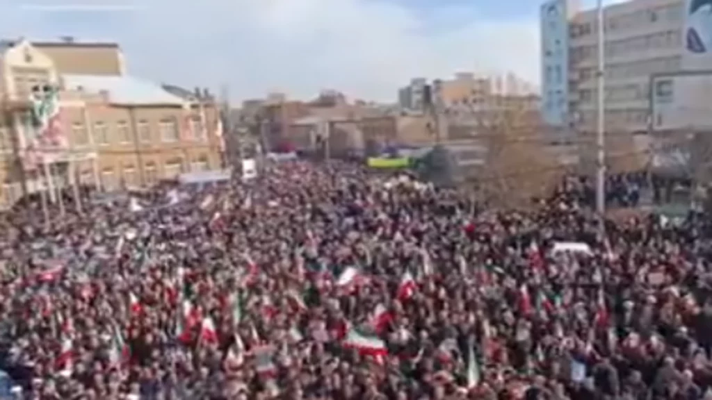 ONG opositora cifra en más de 3.000 los 'mártires' por la represión durante las protestas en Irán, mientras Trump dice que el régimen quiere 'negociar'