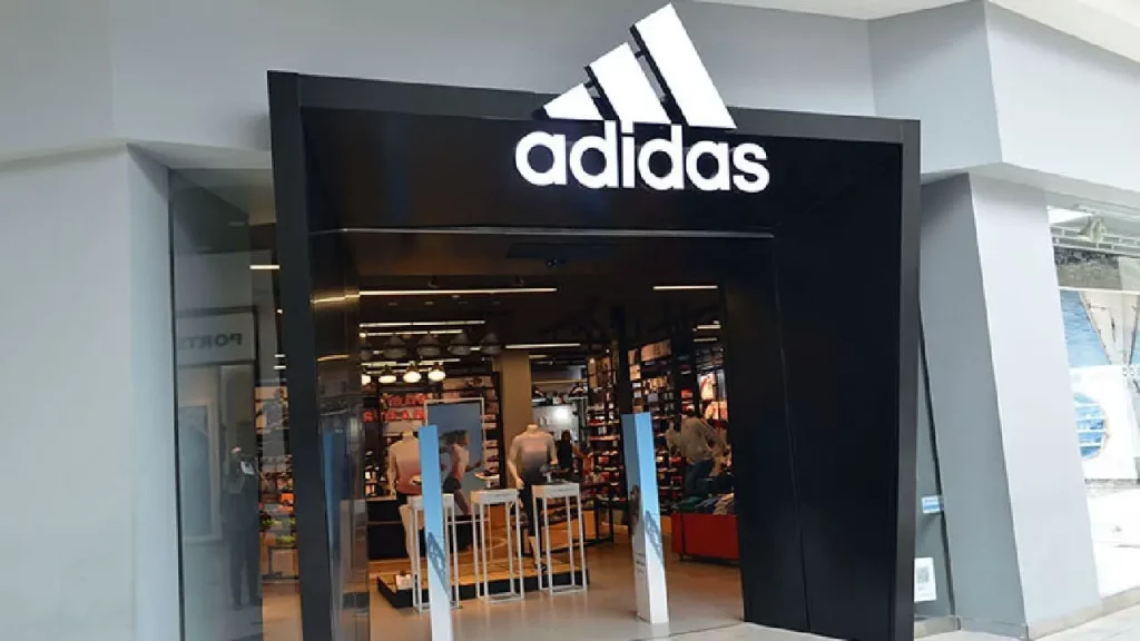 Outlet de Adidas y Nike con zapatillas desde $55.000 y descuentos de hasta 50%