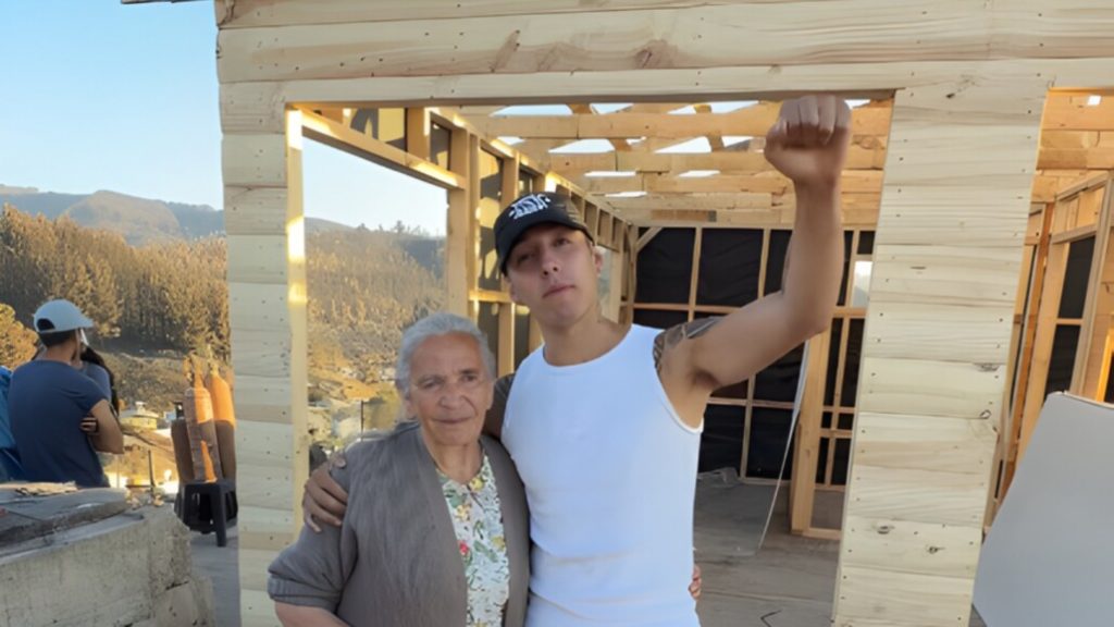 Pailita lidera la construcción de viviendas para damnificados en el Biobío tras campaña solidaria: ya se han levantado cinco casas Pailita lidera la construcción de viviendas para damnificados en el Biobío tras campaña solidaria: ya se han levantado cinco casas