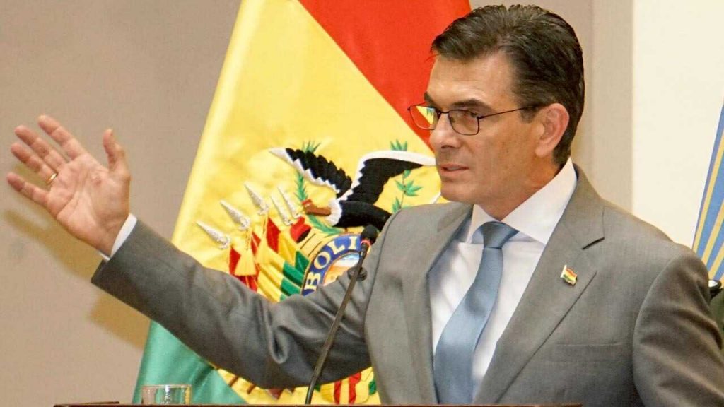 Paz cancela viaje al Foro de Davos en Suiza para priorizar la agenda nacional