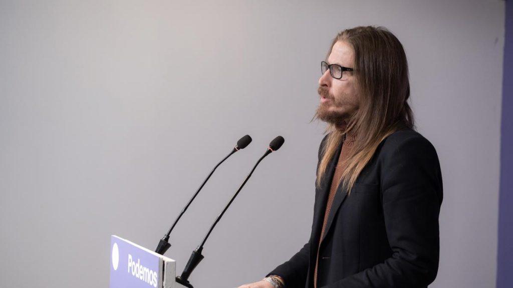 Podemos traslada su apoyo a los familiares de las víctimas y pide una investigación “transparente”