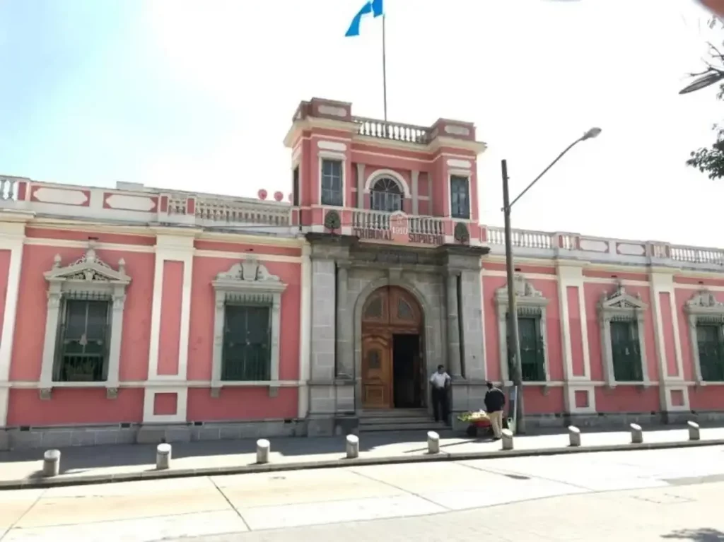 Postuladora TSE: Estos son los requisitos para ser aspirante a magistrado