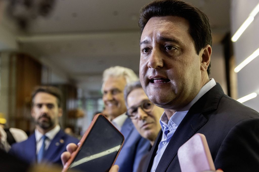 Presidenciável Ratinho Jr. anuncia queda nos homicidios - 29/01/2026 - Painel