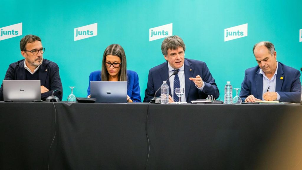 Puigdemont convoca la cúpula de Junts este sábado en el sur de Francia ante el colapso
