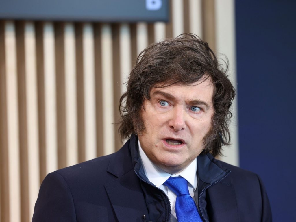 Qué es el dumping y por qué Milei intervino en la disputa Techint-Welspun por el gasoducto de Vaca Muerta Qué es el dumping y por qué Milei intervino en la disputa Techint-Welspun por el gasoducto de Vaca Muerta