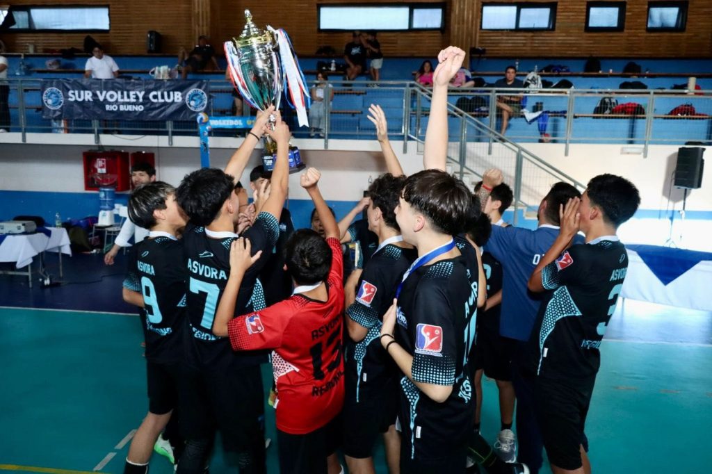 Rancagua ganó el Nacional de Voleibol Federado Sub14 Varones en Río Bueno