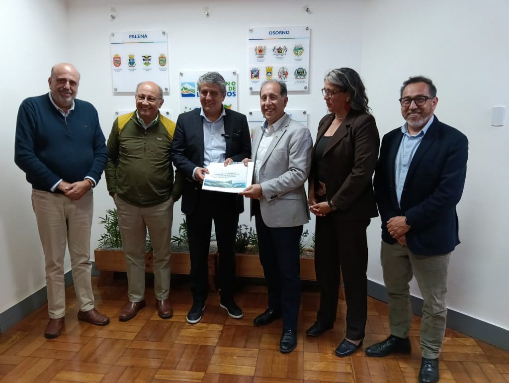 Respalda propuesta de Asociación de Puertos de la Zona Sur Austral Respalda propuesta de Asociación de Puertos de la Zona Sur Austral
