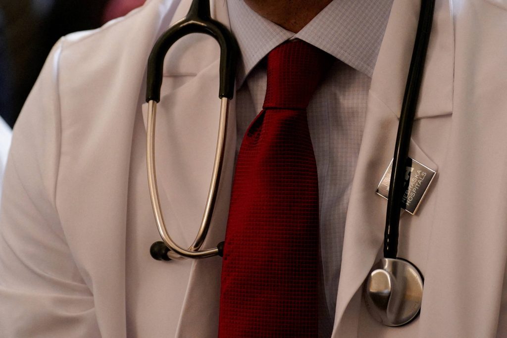 Resultado de cursos de refuerzo OAB da Medicina, diz CFM - 19/01/2026 - Painel