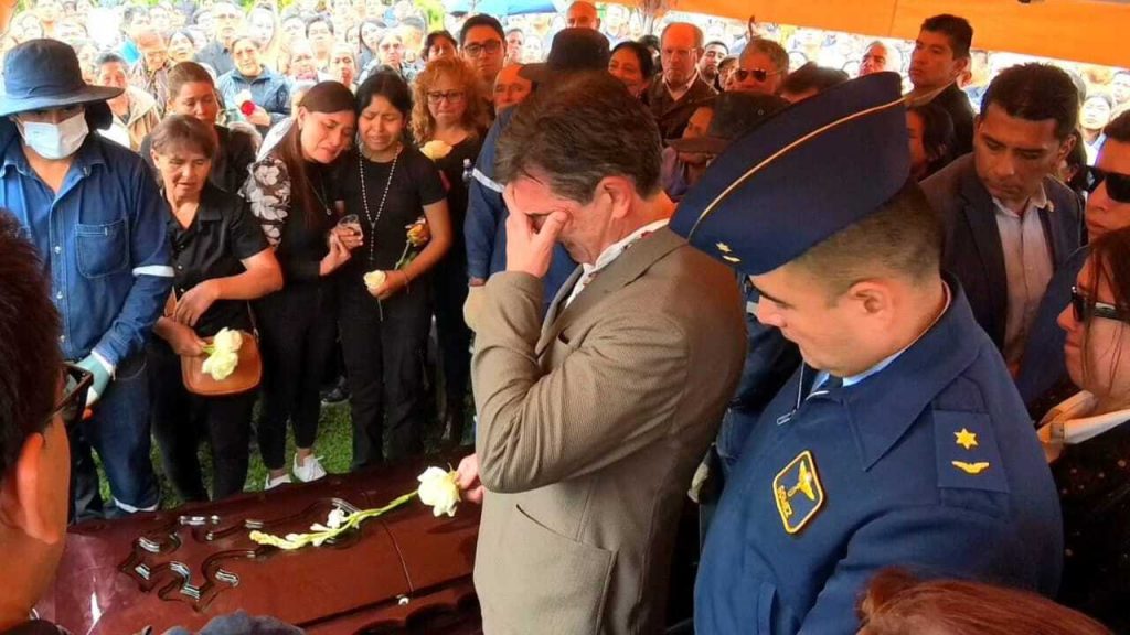 Rodrigo Paz del último adiós a Mauricio Aramayo, su colaborador más cercano