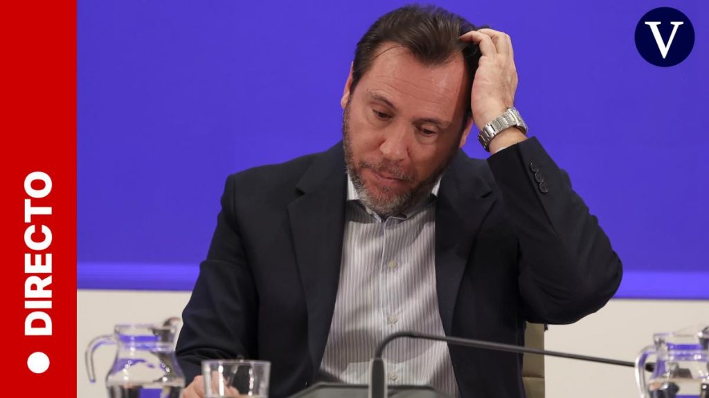 Rueda de prensa de Óscar Puente para esclarecer los hechos del accidente en Adamuz