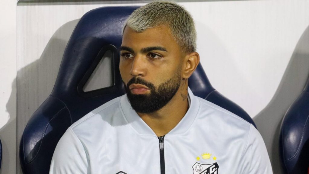Santos deixa Gabigol fora de jogo contra el Guaraní y preserva atacante para clásico contra el Corinthians