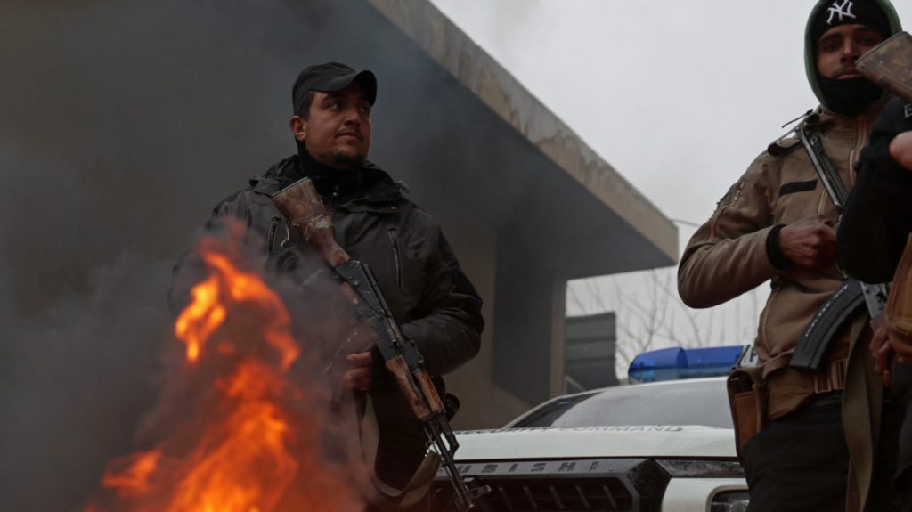 Se alcanza un acuerdo entre Siria y las SDF mientras Estados Unidos dice que la asociación con el grupo liderado por los kurdos "expiró"