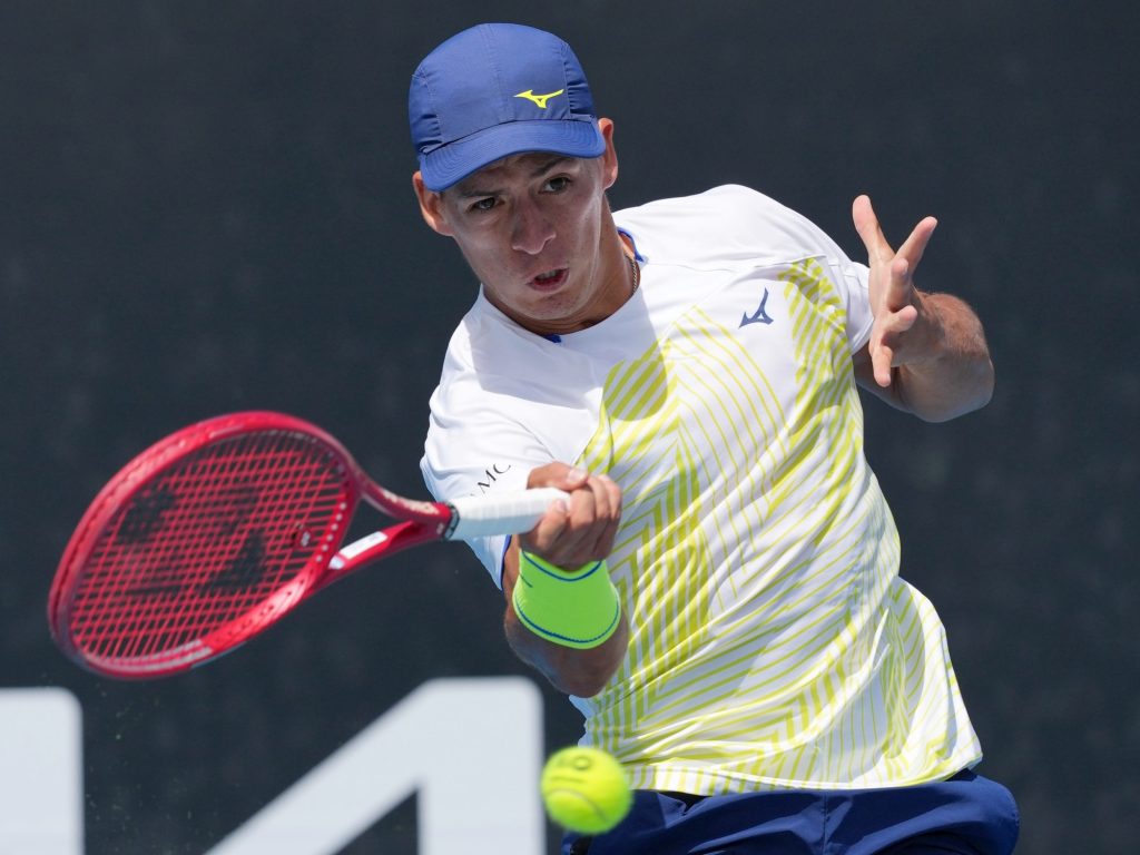 Sebastián Báez perdió y quedó afuera en la segunda ronda de Australia :: Olé Sebastián Báez perdió y quedó afuera en la segunda ronda de Australia :: Olé