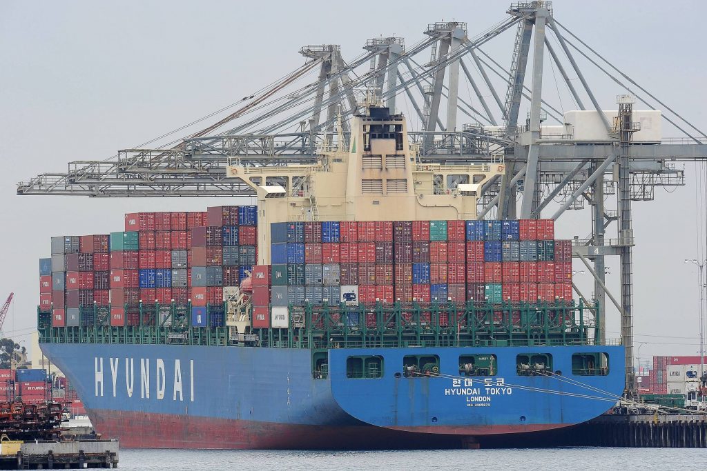 Tarifaço faz setor de contêiner parar de crescer nos EUA - 31/01/2026 - Economía