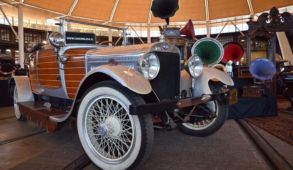 Temuco recibe la segunda edición de la Fiesta del Coleccionista en el Museo Ferroviario Pablo Neruda