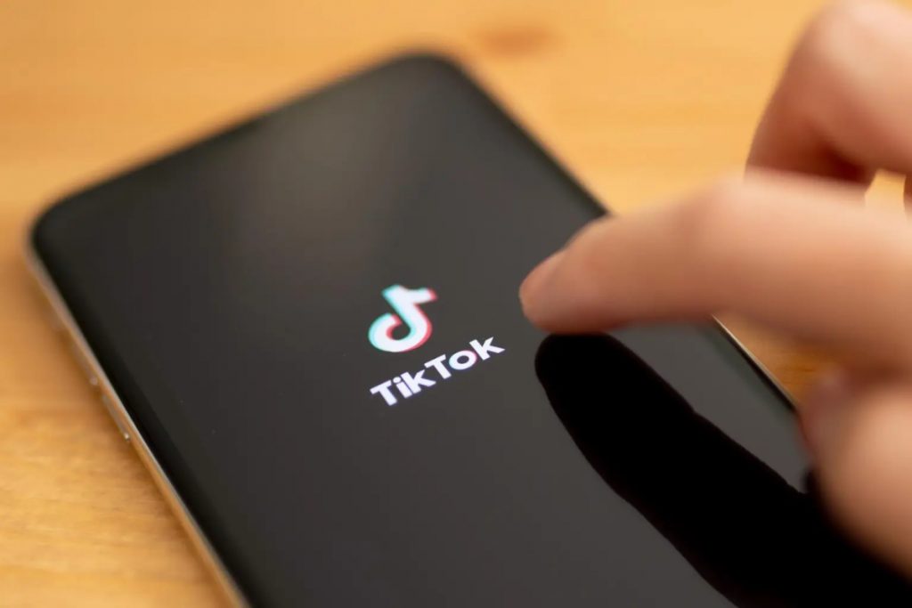 TikTok vende la mayoría de operaciones en Estados Unidos y pone fin a una disputa legal TikTok vende la mayoría de operaciones en Estados Unidos y pone fin a una disputa legal