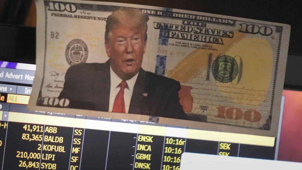 Trump celebra la debilidad del dólar mientras Asia sube impulsada por la tecnología Trump celebra la debilidad del dólar mientras Asia sube impulsada por la tecnología