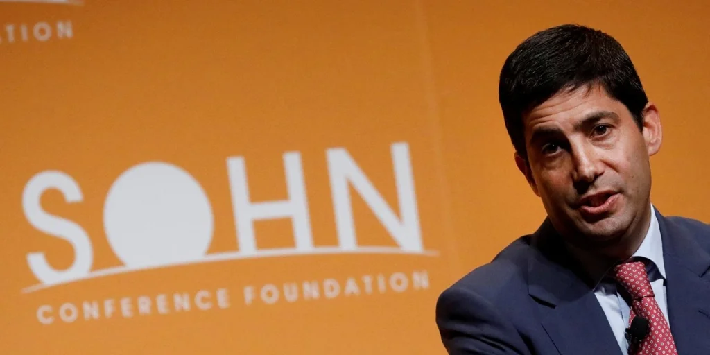 Trump elige a un rupturista con credenciales sólidas para dirigir la Fed Trump elige a un rupturista con credenciales sólidas para dirigir la Fed