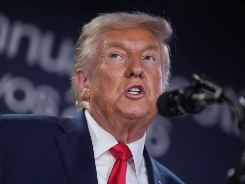 Trump elogia a las tropas británicas en medio de la ira por sus afirmaciones sobre Afganistán | Noticias talibanes