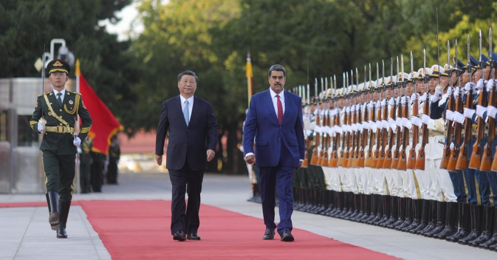 Trump tiene un mensaje con su intervención en Venezuela y el destinatario es China