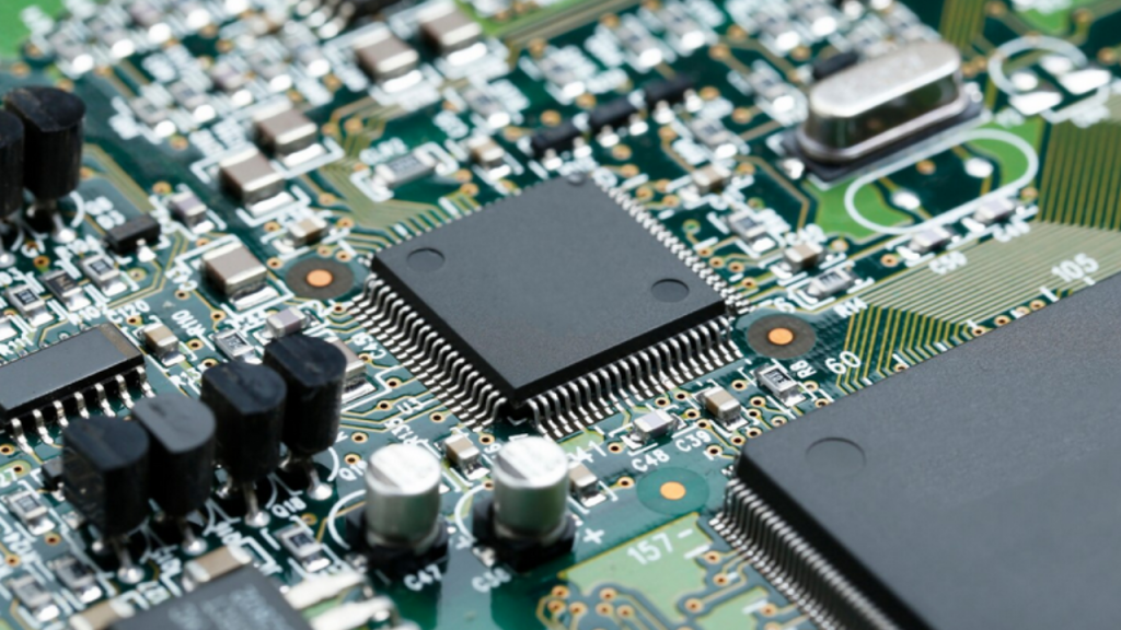 UE aplica arancel de 25% a chips de computación avanzada • Internacional • Forbes México UE aplica arancel de 25% a chips de computación avanzada • Internacional • Forbes México