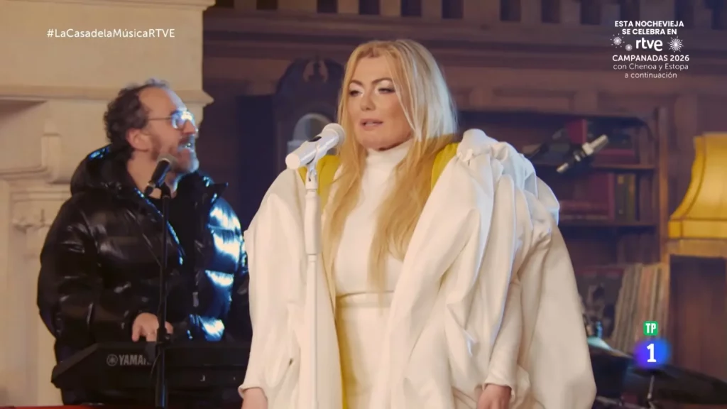 Una Oreja nostálgica y ruidosa Una Oreja nostálgica y ruidosa