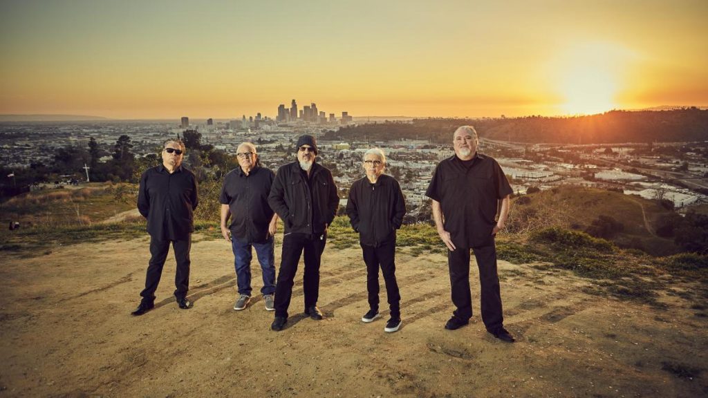 Unos lobos que hace más de medio siglo que aúllan llegan a Barcelona Unos lobos que hace más de medio siglo que aúllan llegan a Barcelona