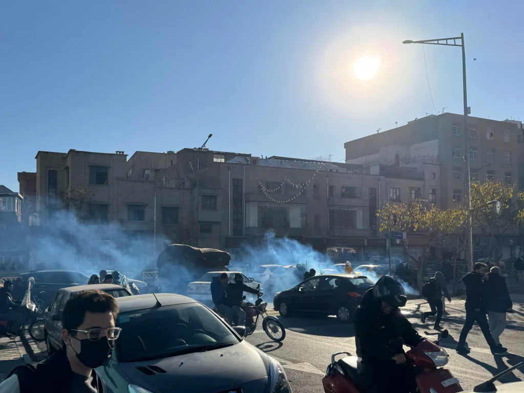 Varios muertos mientras se extienden las protestas en Irán por el aumento del costo de vida | Protestas Noticias