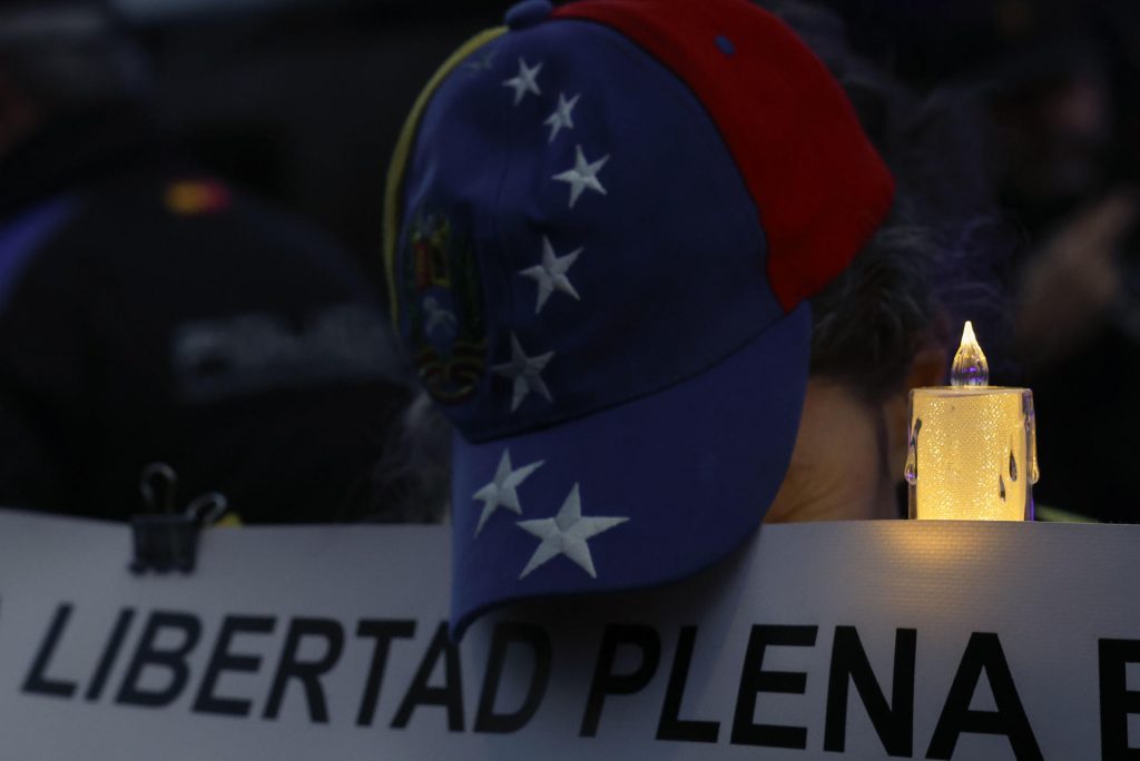 Venezolanos en Ecuador abogaron por la liberación de todos los presos políticos Venezolanos en Ecuador abogaron por la liberación de todos los presos políticos