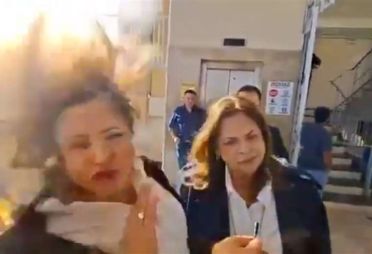 Video: Diputada hondureña herida al ser impactada por un explosivo Video: Diputada hondureña herida al ser impactada por un explosivo