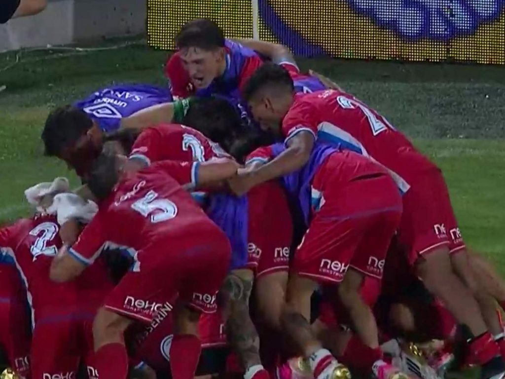 Video: los goles en 1 minuto de Belgrano para darle vuelta el partido la Rosario Central de Di María