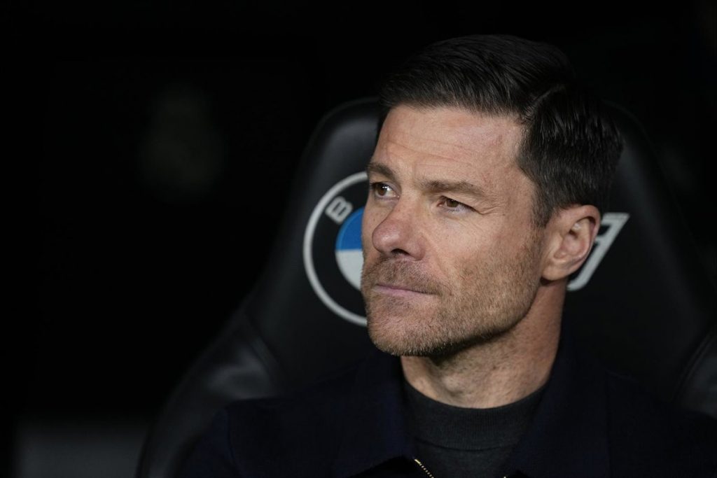 Xabi Alonso deja de ser entrenador del Real Madrid y le sustituye a Álvaro Arbeloa