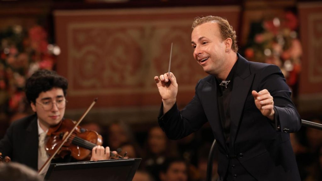 Yannick Nézet-Séguin desencorseta el Concierto de Año Nuevo con más música de mujeres Yannick Nézet-Séguin desencorseta el Concierto de Año Nuevo con más música de mujeres