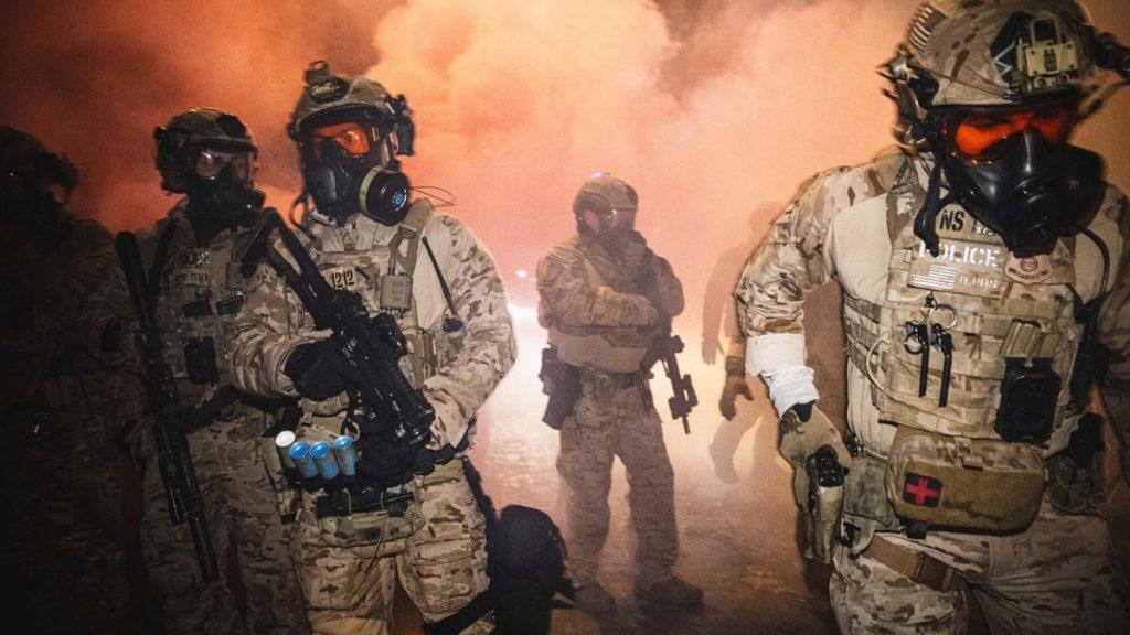 así funciona el aparato de vigilancia de ICE para espiar a inmigrantes y manifestantes