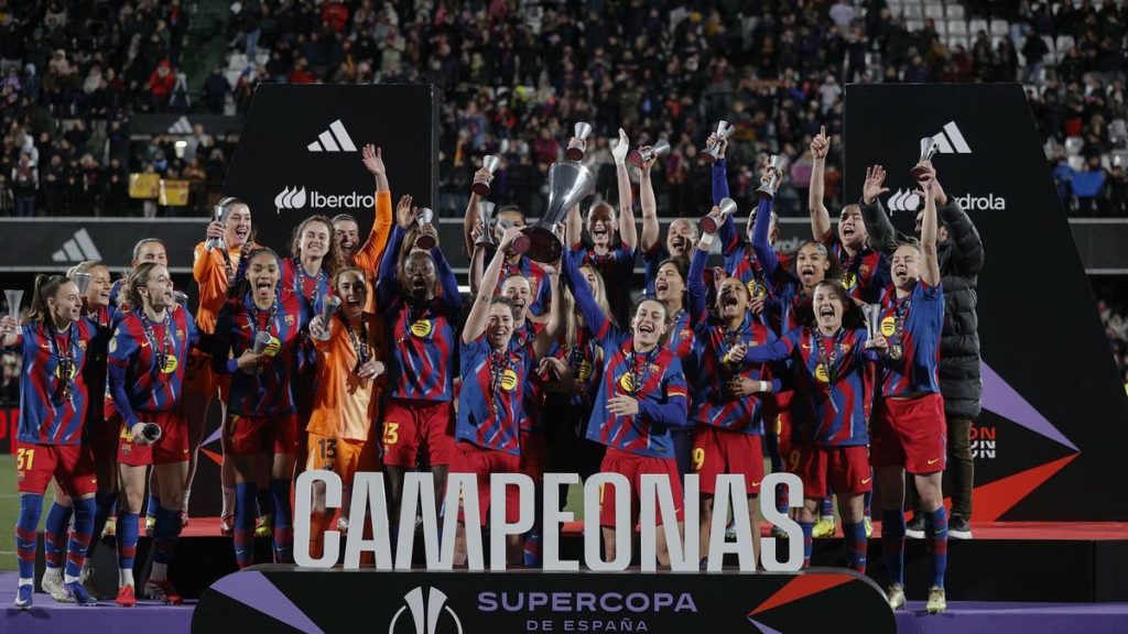 el Barça vence al Madrid y se corona como supercampeón por quinto año consecutivo (2-0)