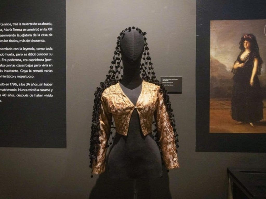 la muestra que explora la moda retratada por el pintor la muestra que explora la moda retratada por el pintor