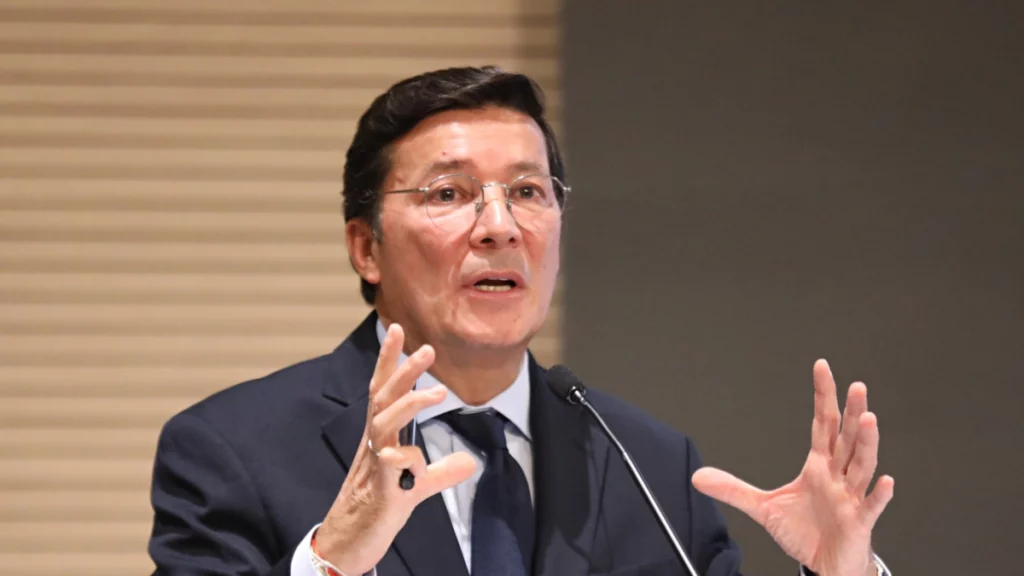 la reforma impediría firmar por más de una candidatura