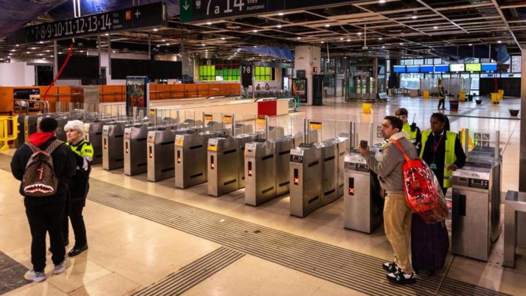 la situación de las líneas y el estado de las carreteras