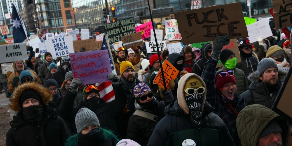 las muertes de dos estadounidenses en Mineápolis se vuelven contra Trump las muertes de dos estadounidenses en Mineápolis se vuelven contra Trump