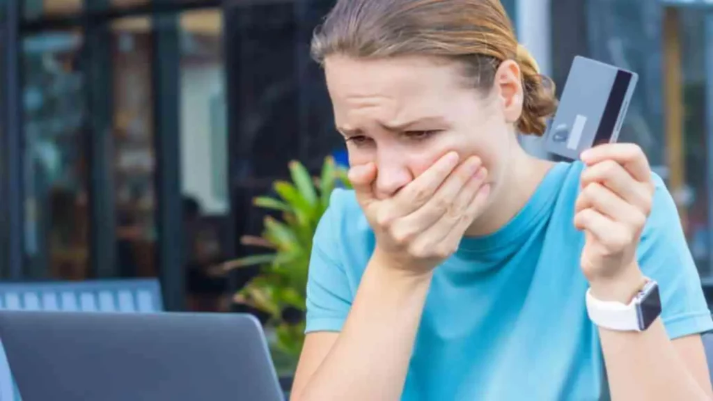 suplantan a empresas de mensajería para robarte