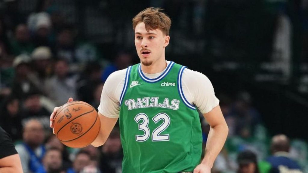 ¡49 puntos con 19 años!