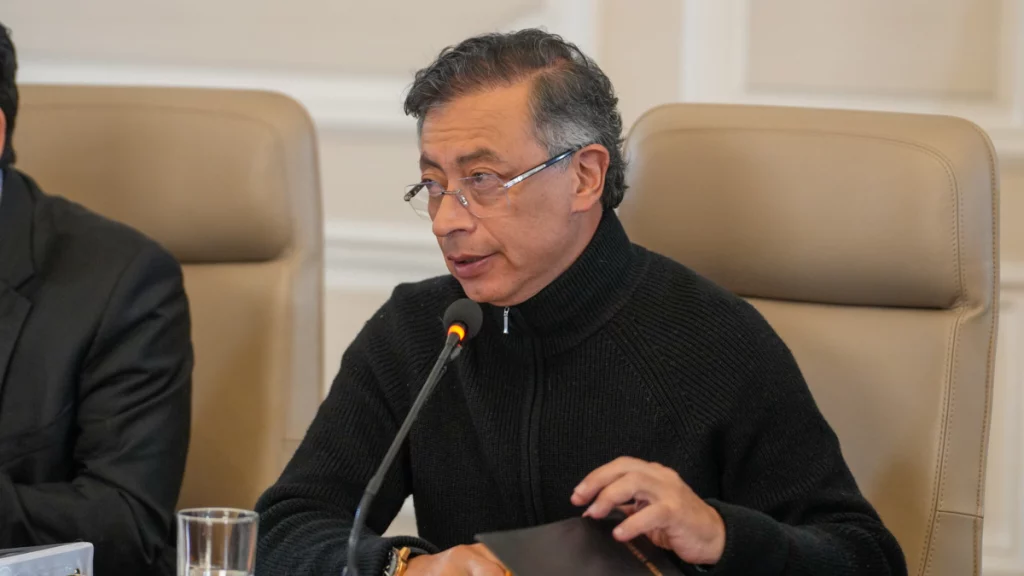 ¿Operación Ley de Garantías? Los despidos y vinculaciones del gobierno de Gustavo Petro en la previa a la restricción en contratación por elecciones