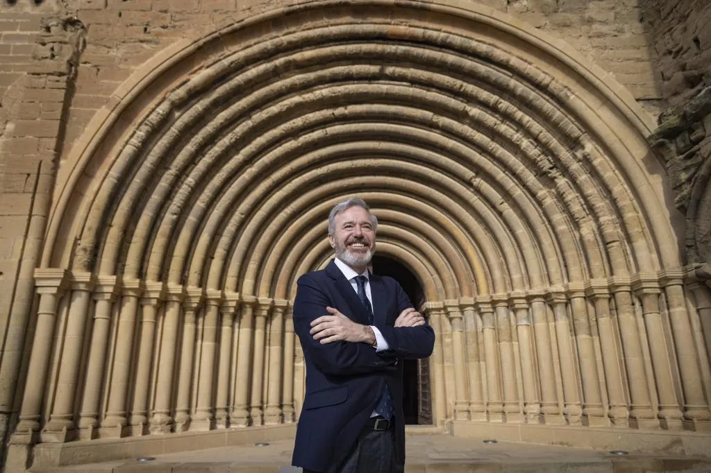 24 horas en la campaña de Azcón: "En las elecciones de Aragón se vota cómo parar al independentismo catalán" 24 horas en la campaña de Azcón: "En las elecciones de Aragón se vota cómo parar al independentismo catalán"