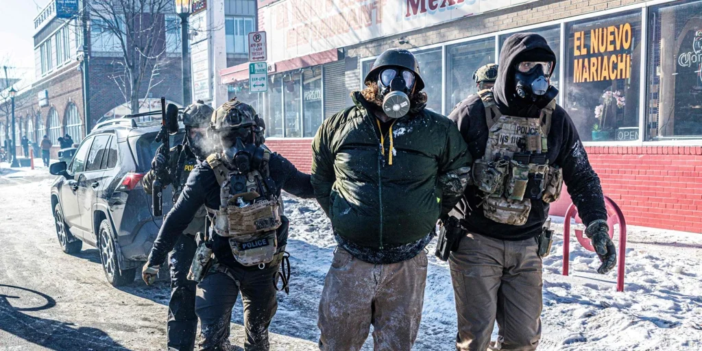 Acusan a la Administración Trump de deportar a un bebé de dos meses con bronquitis Acusan a la Administración Trump de deportar a un bebé de dos meses con bronquitis