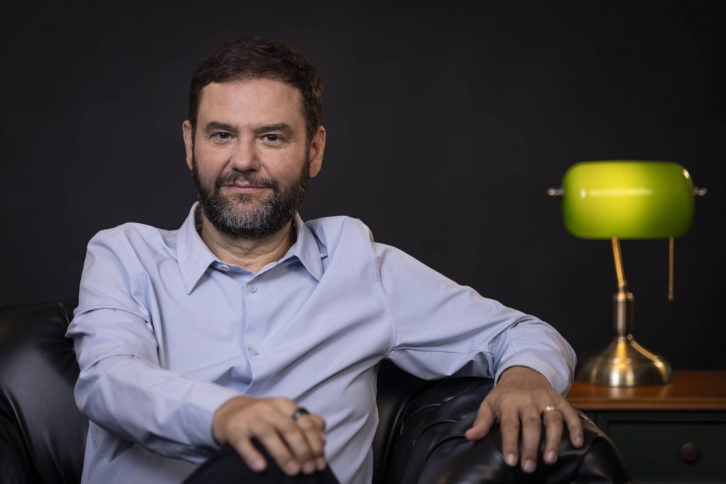 CasaFolha tendrá curso de periodismo con Sérgio Dávila - 31/01/2026 - Política